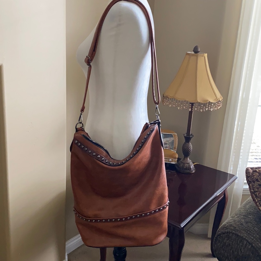 Sam Hadley Bucket Bag